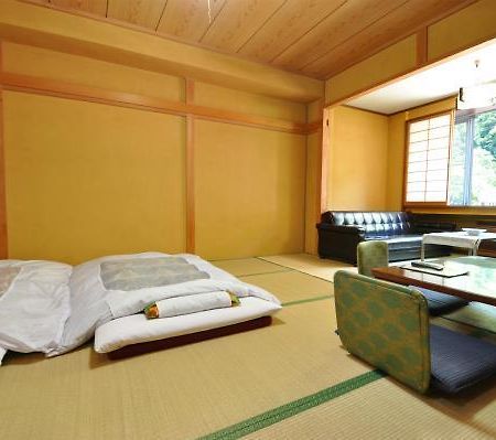 Yumoto Rakuzenso Hotell Numata  Exteriör bild